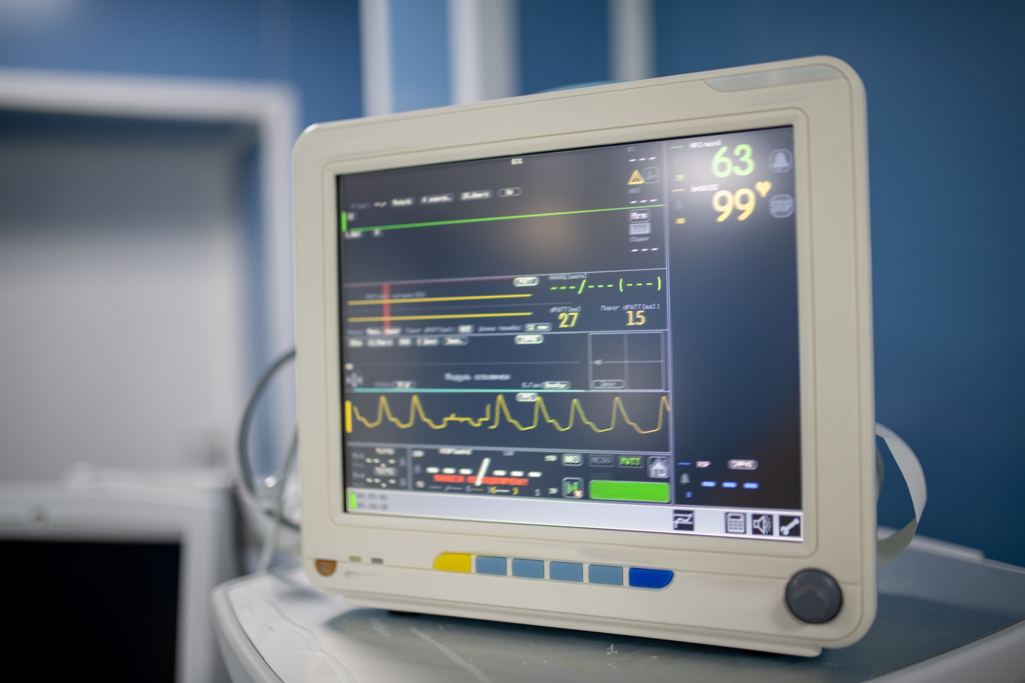 Display of electronic medical equipment showing data of patient during operation